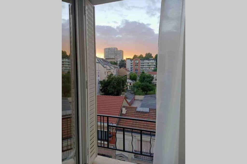 Cosy Studio Paris La Defense Apartment Puteaux Bagian luar foto